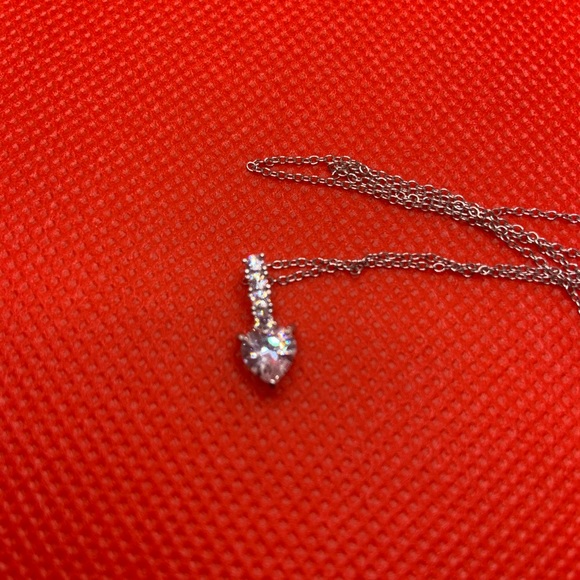 DIAMOND HEART JEWELRY SET - Picture 7 of 8